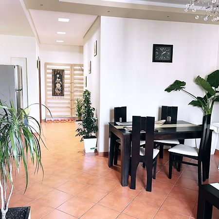 City Center Apartment Galeria Tiranë Ngoại thất bức ảnh