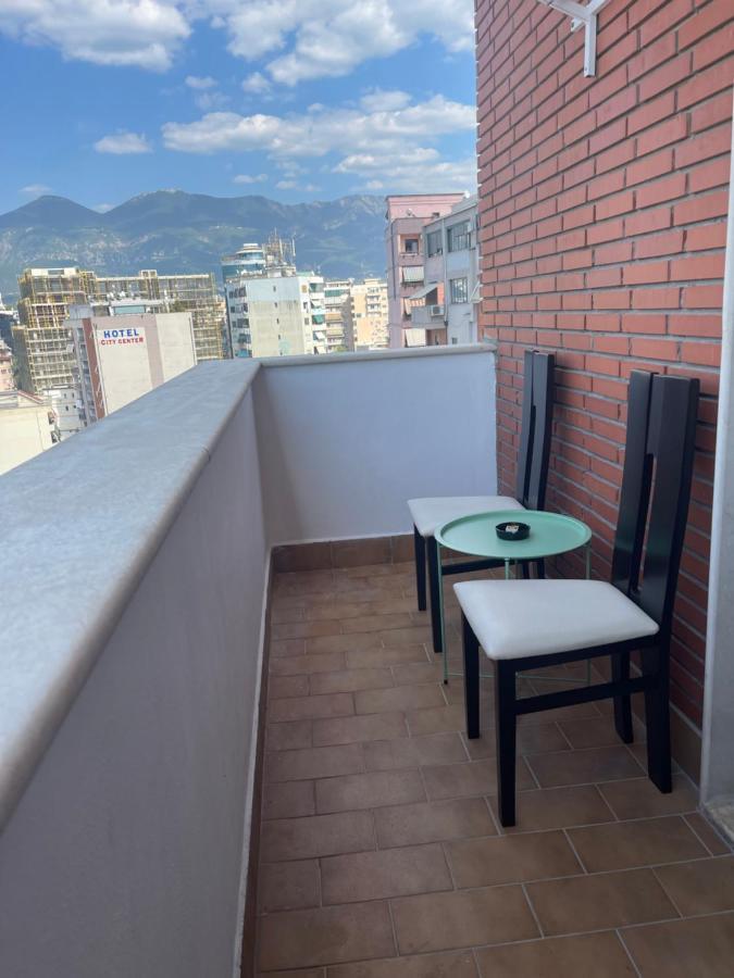 City Center Apartment Galeria Tiranë Ngoại thất bức ảnh