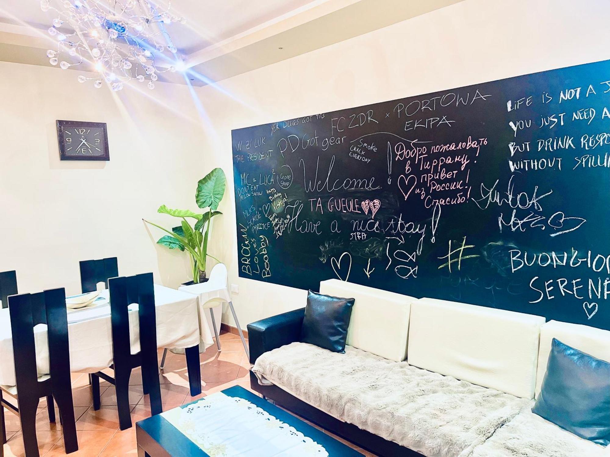 City Center Apartment Galeria Tiranë Ngoại thất bức ảnh