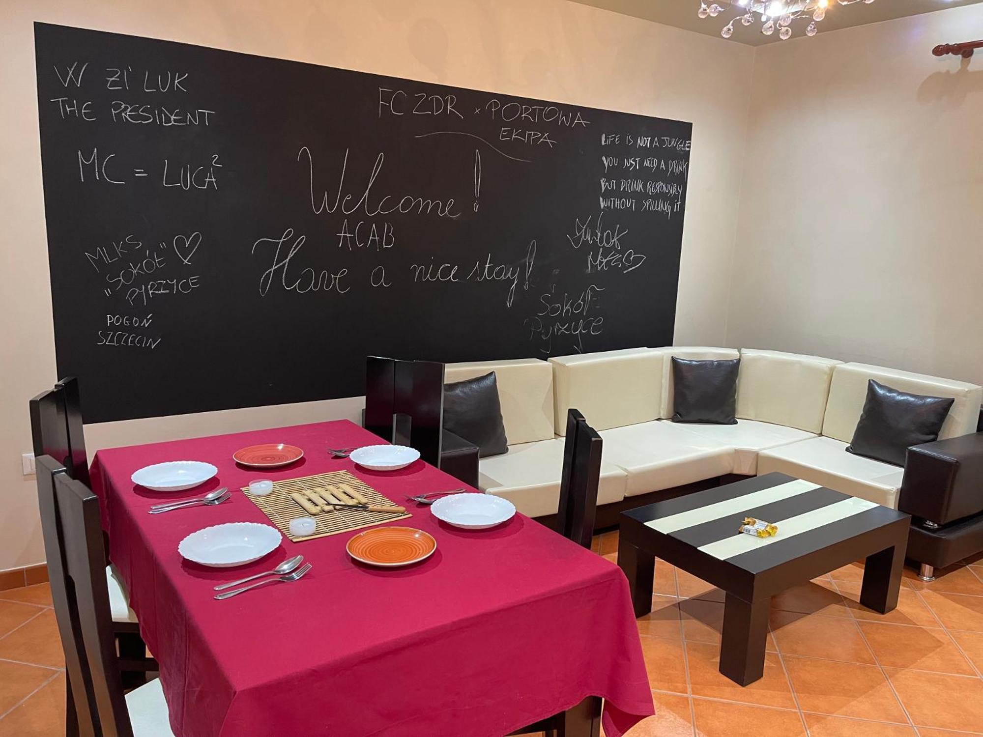 City Center Apartment Galeria Tiranë Ngoại thất bức ảnh